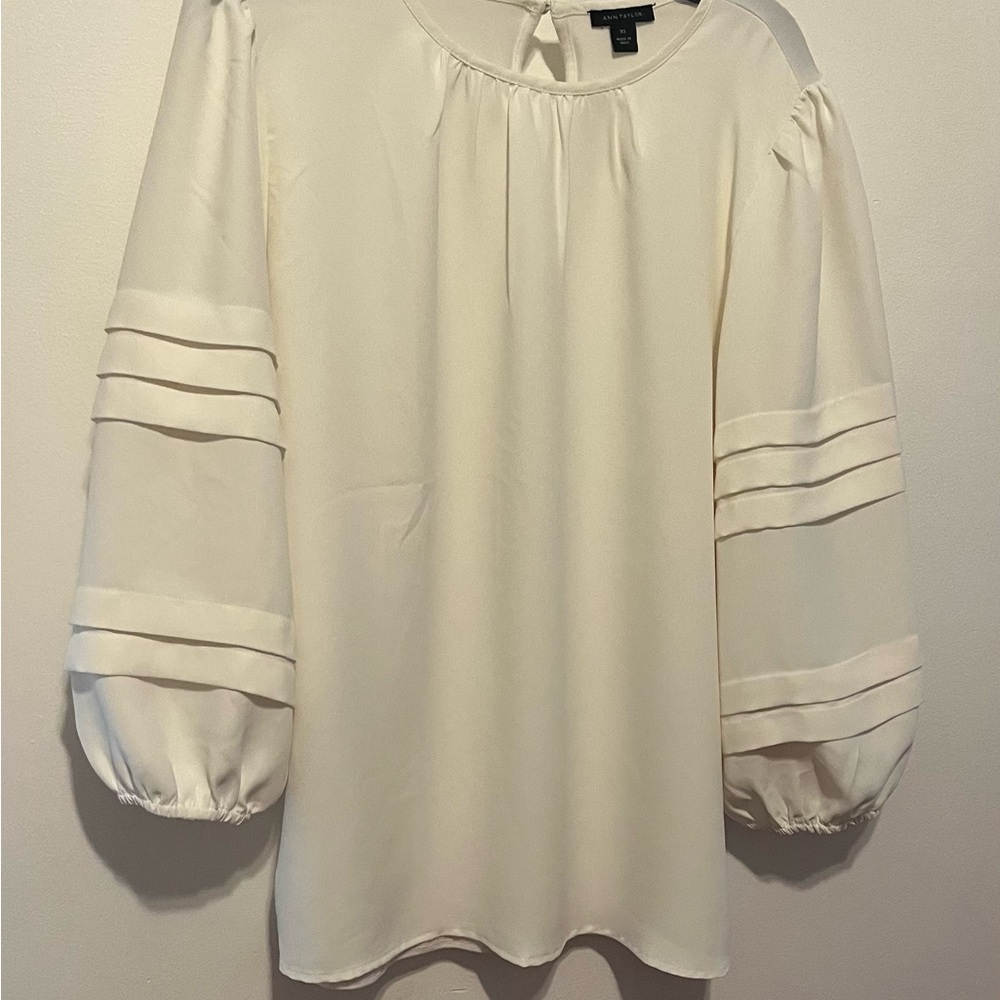 Ann Taylor Cream Women's Top